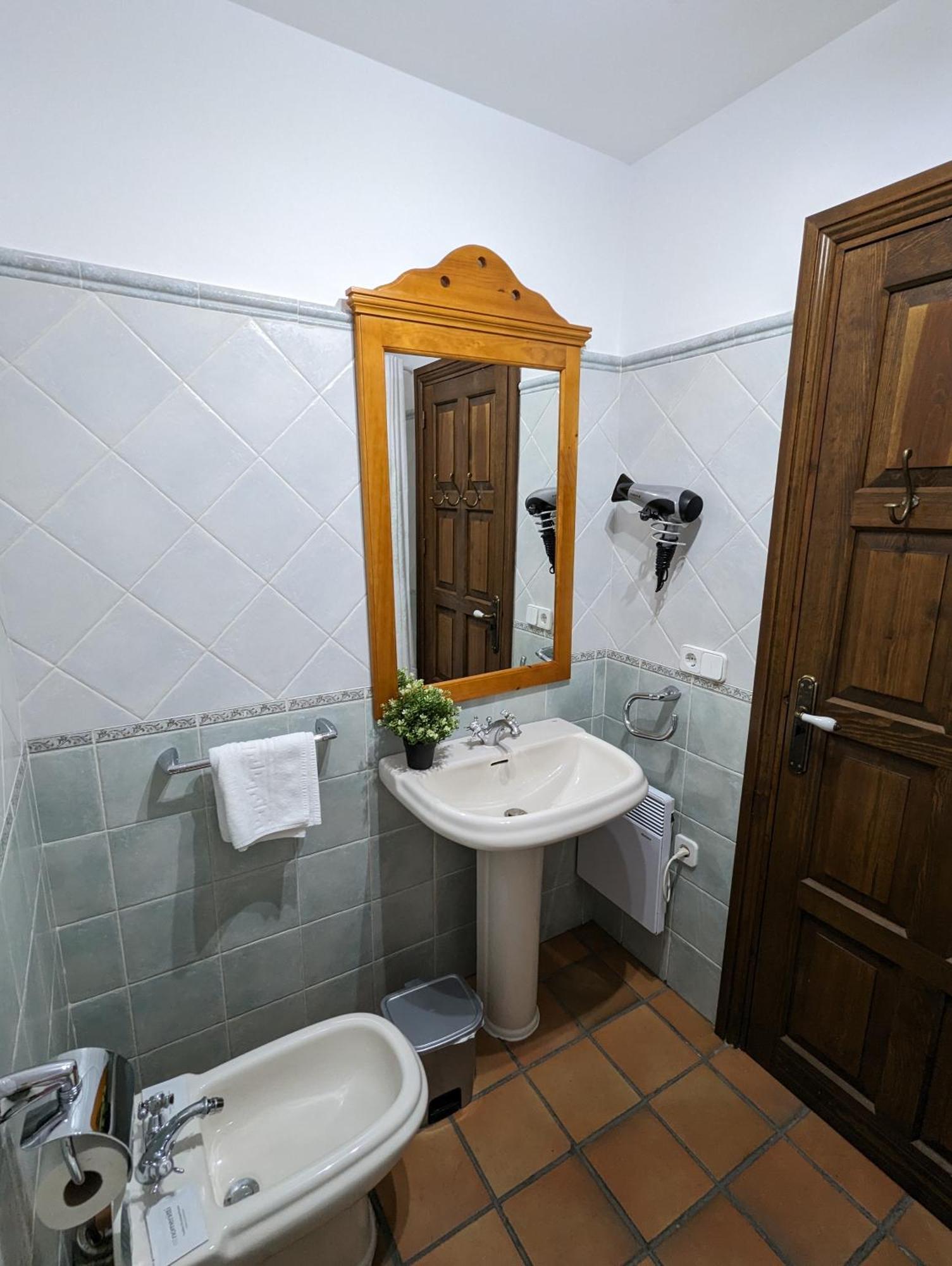 Apartamentos Hoz Del Huecar Куэнка Экстерьер фото